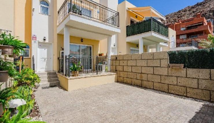 3 bedroom semi-detached house for sale in Palm-Mar 