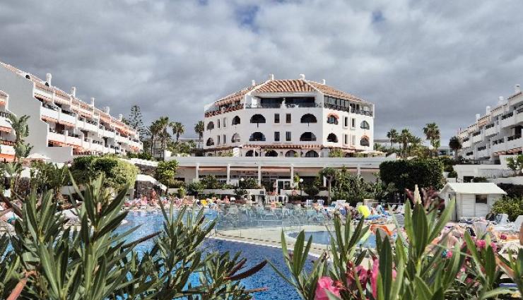 se vende apartamento de 2 dormitorios en Las Americas, Parque Santiago I